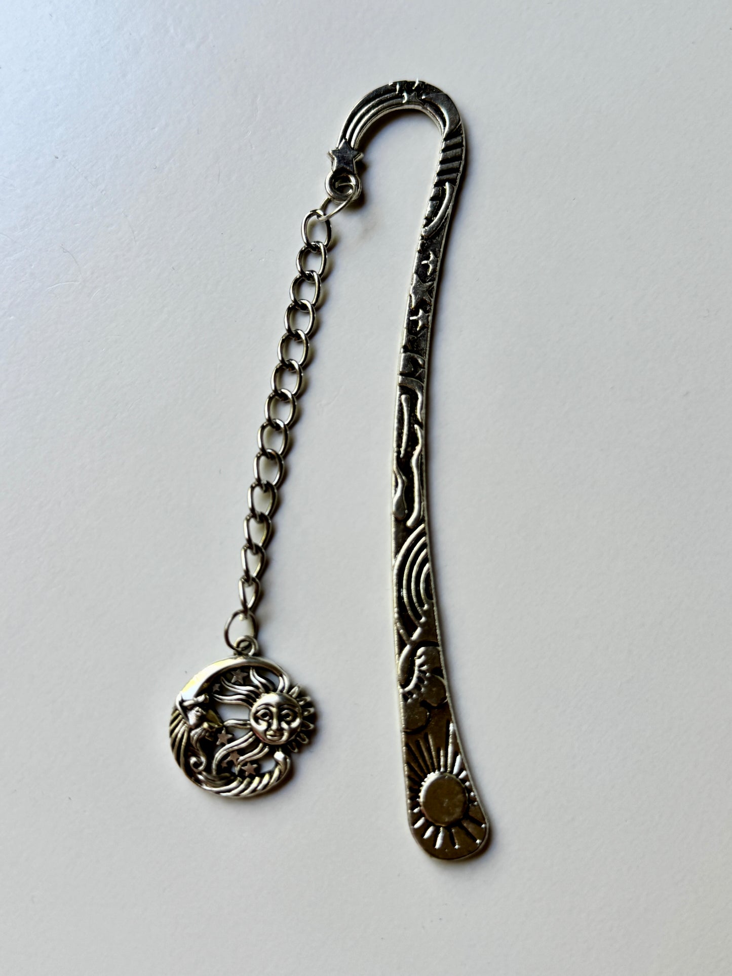 Bookmarks with chain and charm