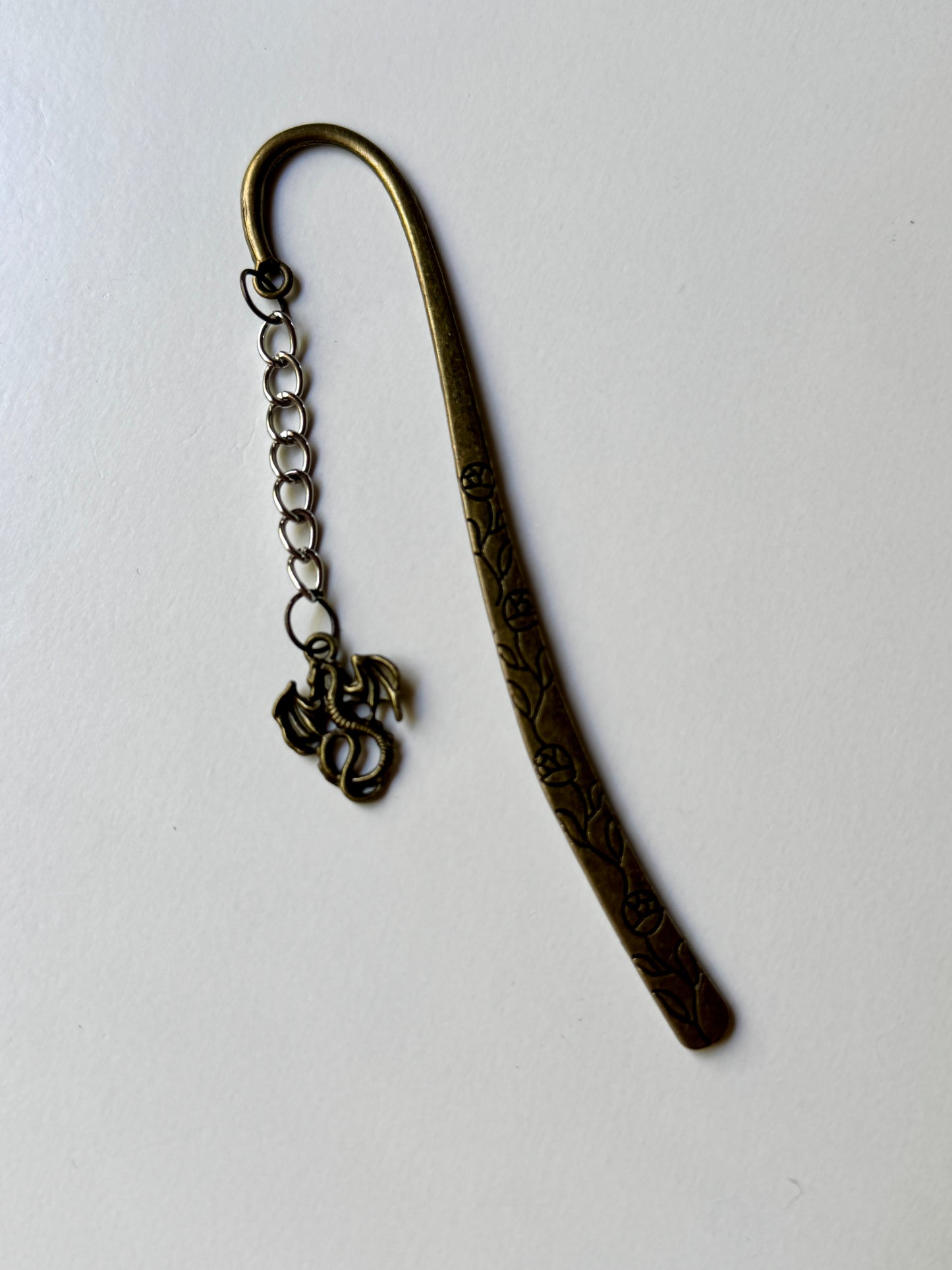 Bookmarks with chain and charm
